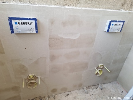 Prenova sanitarij na bazenu Pod skalco (11)